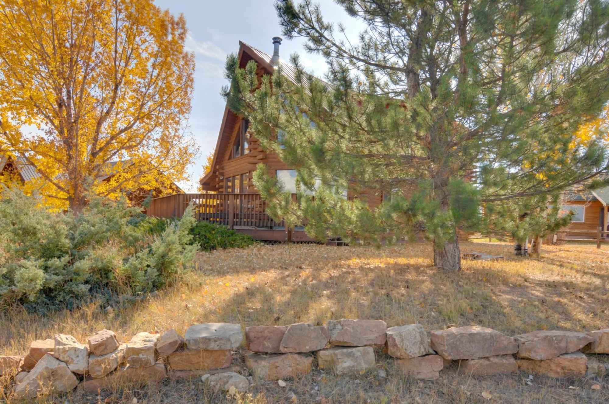 Rustic Village Lake Cabin Escape With Deck And Grill! Pagosa Springs Exterior photo